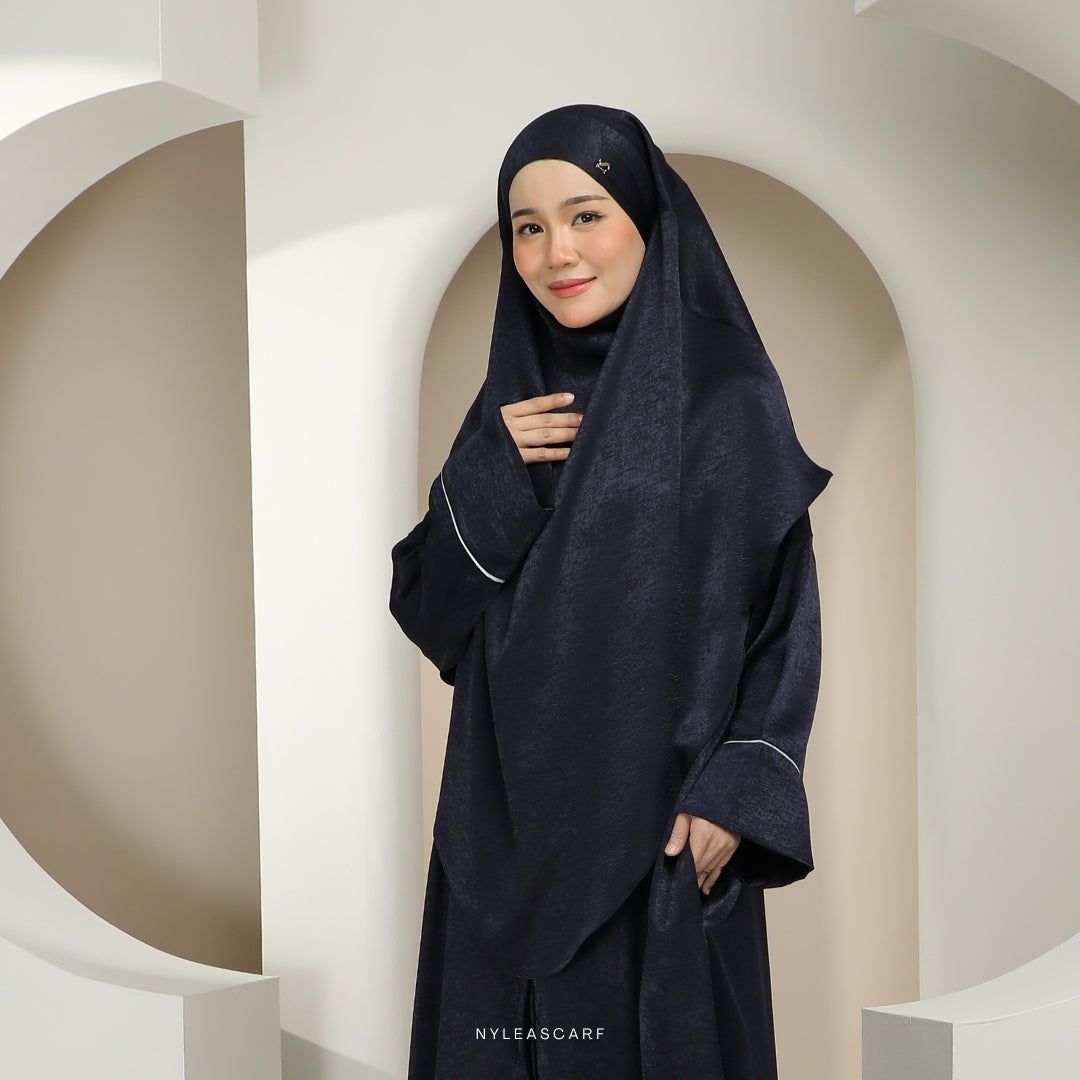 Fatimah Khimar Velvet Silk